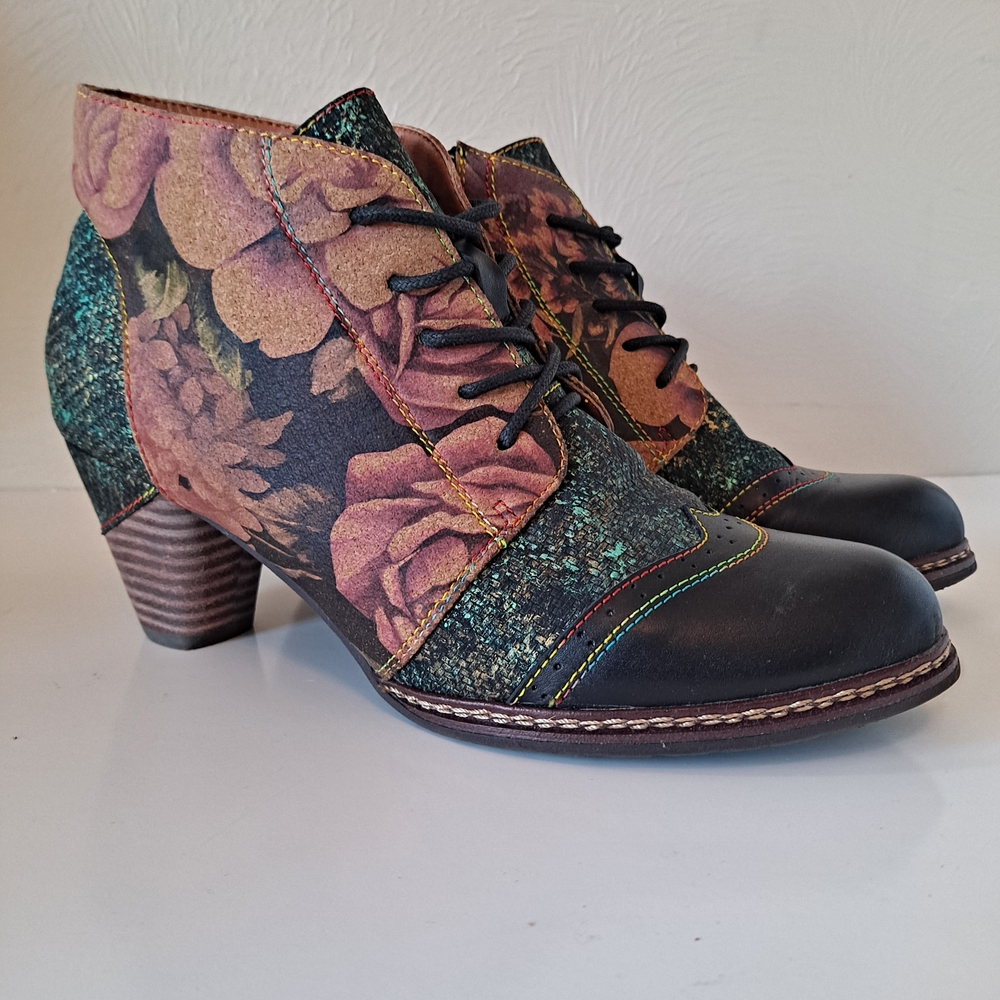 Spring Step L'artiste GimmeLove Lace Up Booties Size EU 40